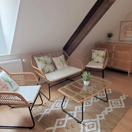 La Maison De Nos Parents Bed & Breakfast