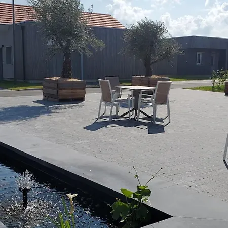 La Maison De Nos Parents Bed & Breakfast